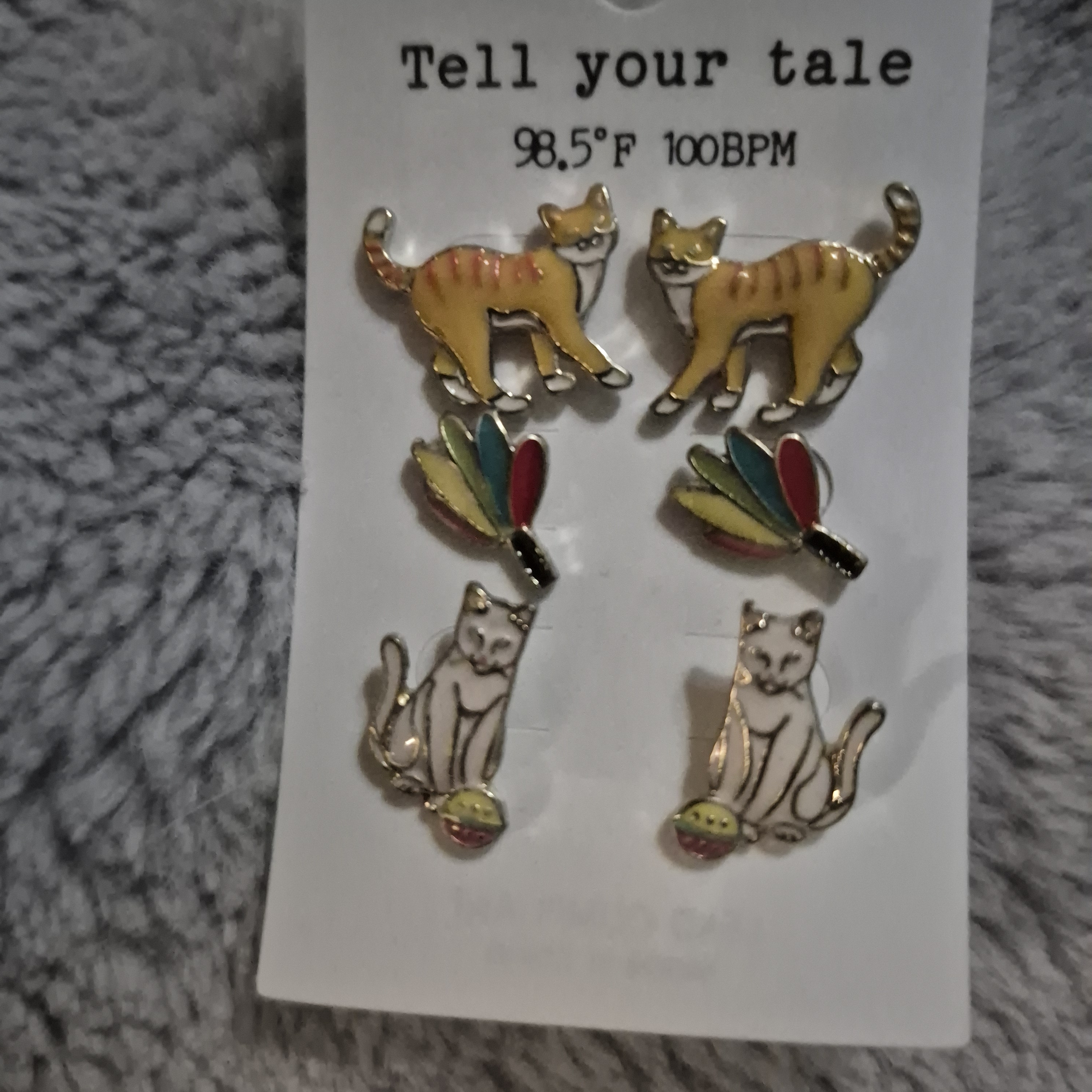 Cat Earrings - Multicolor 20$